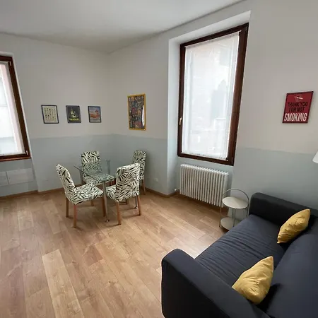 Lady Guest house 2*