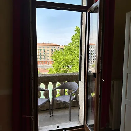 Lady Guest house