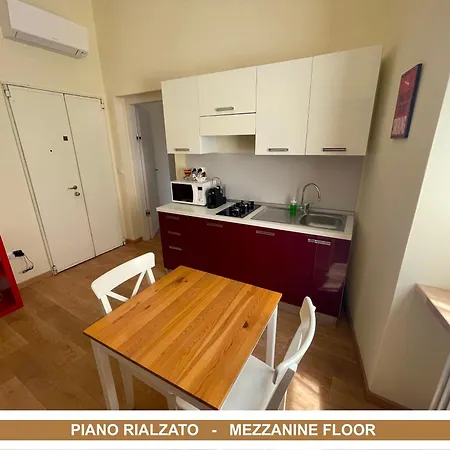 Lady Guest house 2*