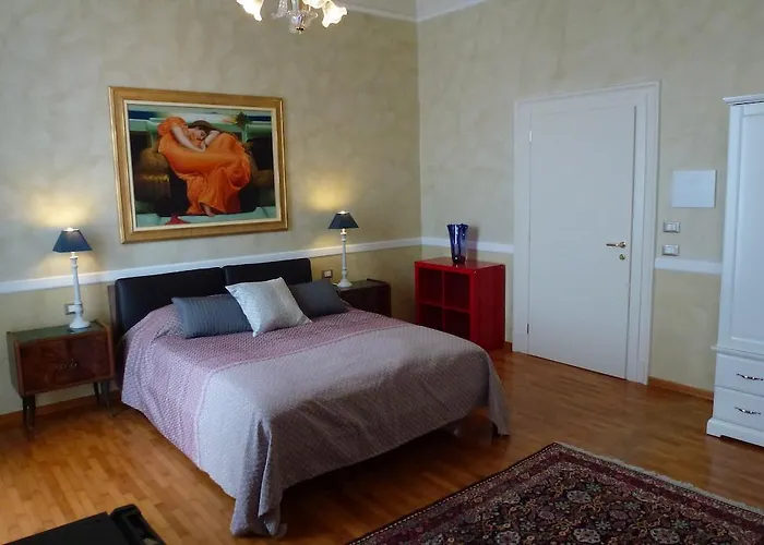 Lady Guest house 4*